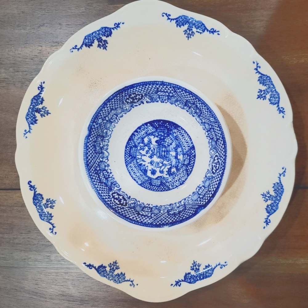 Americana blue and white porcelain Dishware